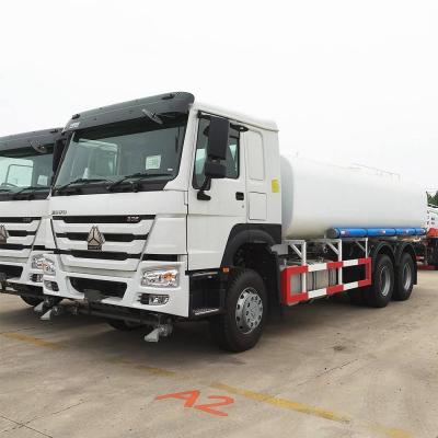 China Howo 6x4 20000 Liter Water Spray Bowser Water Tank Truck for sale