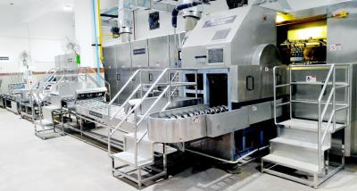 China Cadena de producción del cono de helado del acero inoxidable 380V de trabajo de alta velocidad en venta