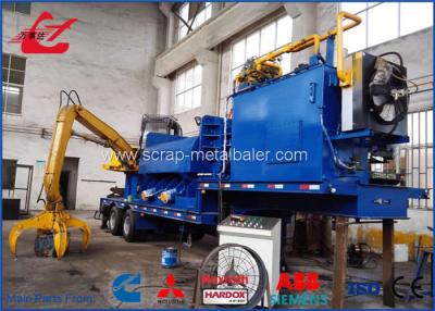 China Mobile Non Ferrous Metals Scrap Baler Logger With Tailer Remote Control for sale