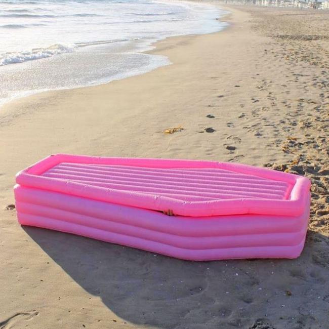Customized PVC inflatable coffin swimming pool float