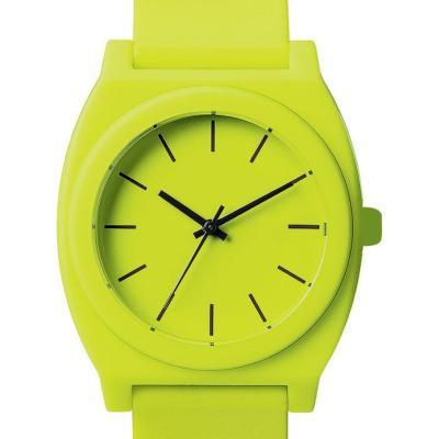 Китай Прочные дозоры задней части пластмассы, фасонируют минималистские наручные часы студента продается
