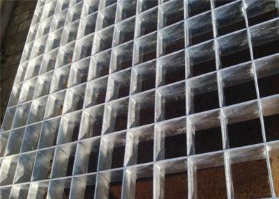 Κίνα 30x5mm Plain Bar Grating Press Locked Plug In Galvanized Steel προς πώληση