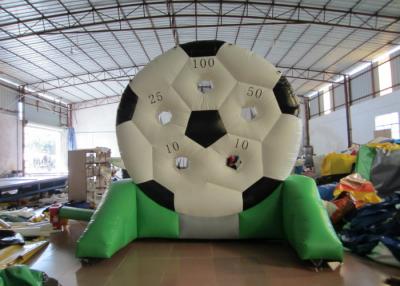 中国 高い耐久性の膨脹可能なフットボールの試合はポリ塩化ビニールの膨脹可能なフットボールの射撃のゲームを防水する 販売のため