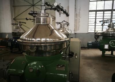 China Trabajo continuo industrial del separador de aceite del disco de la centrifugadora sin la alimentación de la parada en venta