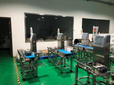 China SUS304 High Speed Check Weigher 150BPM 0.5KW For Cosmetic for sale
