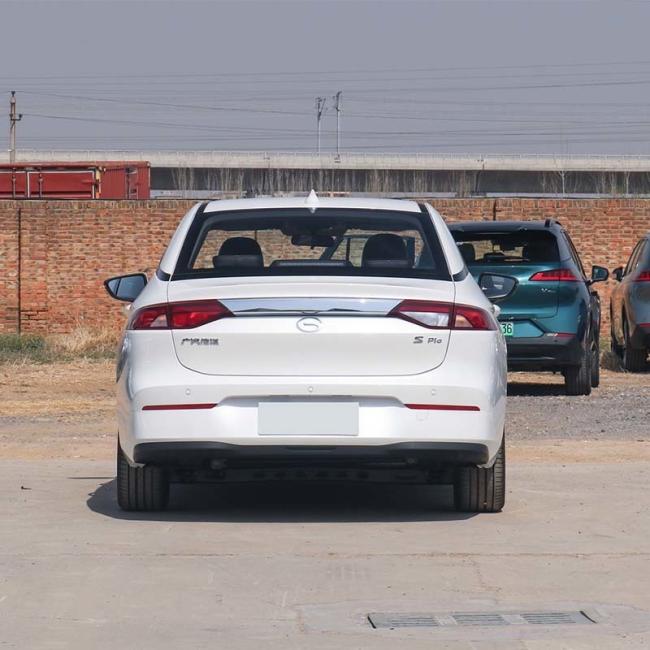 2023 Aion S Xuan 530 Auto Car 4 Door 5 Seat Sedan with Long Power Life Battery