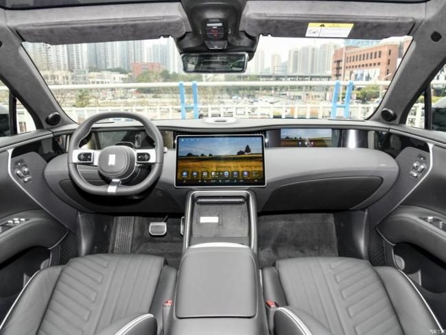 High Performance EV New Energy Electric Electrical SUV Auto Car Changan Huawei Avatr 11