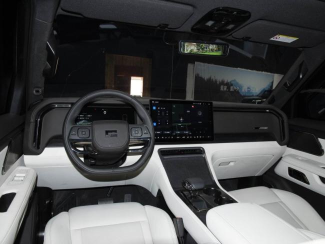 Extended Range SUV Family Luxury EV 4WD 6-Seater Electric Cars Hybrid 1.5t High Perfomance Polestones 01