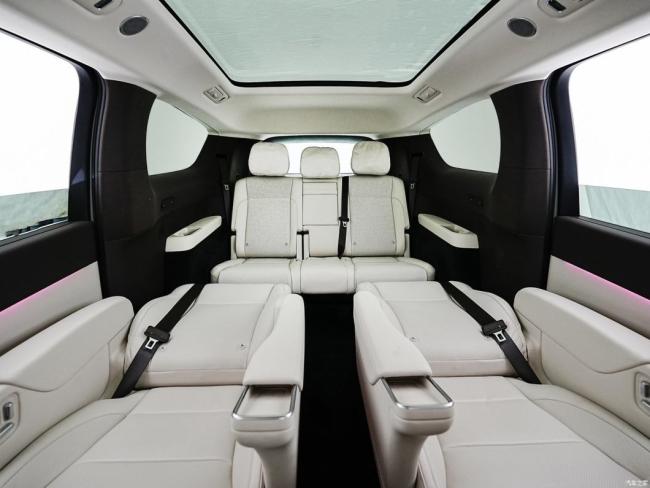 Lixiang Mega Ideal EV Car MPV Luxury 7 Seat Long Range 4WD Pure Electric Vehicle Auto Car