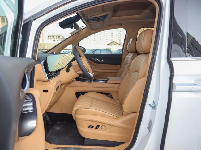 2024 Voyah Dreamer Hybrid Vehicle 200km/H Long Range Electric MPV Car