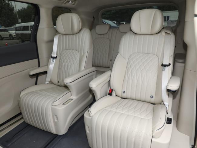 2024 Voyah Dreamer Hybrid Vehicle 200km/H Long Range Electric MPV Car