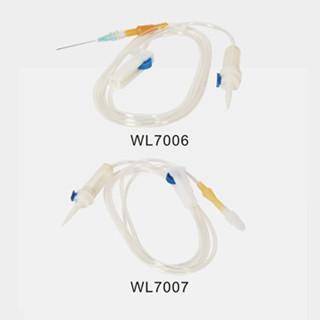 Chine Infusion intraveineuse à ailes jetable médicale transparente de PVC d'Anti-Repli réglée avec l'aiguille WL7006 ; WL7007 à vendre
