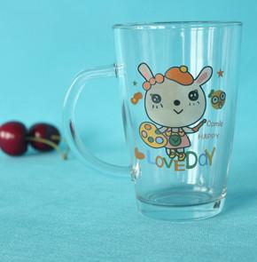Custom made personalization transparent glass drinkware