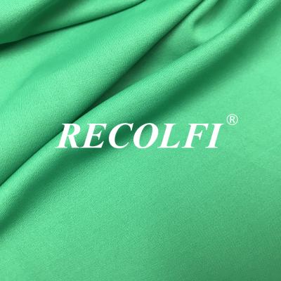 Chine Couleur simple solide 40D du tricot de Repreve 4 de manière de bout droit de Roica de Spandex de fil d'usage en nylon de Lurv Activ à vendre