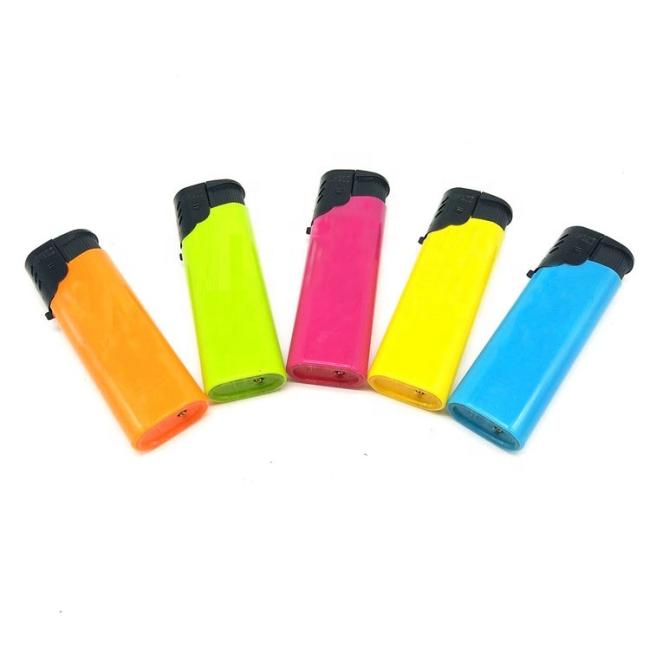 2022dongyi Hot Sale High Quality Good Price Colorful Plastic Windproof Cigarette Lighter EUR Standard Cigarette Lighter with ISO9994