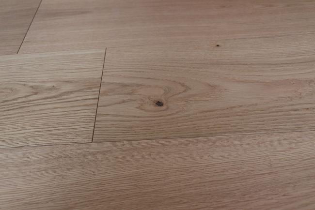 Natural Lac ABC Grade Oak Wood Flooring close-up view