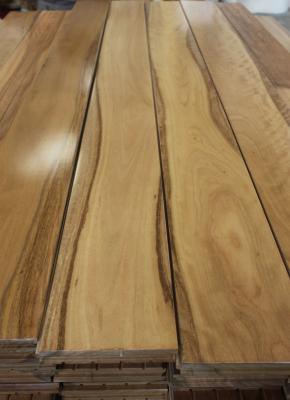 China Pacific Spotted Gum solid Timber Flooring, smooth surface with natural color for sale