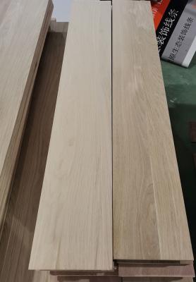 China Unfinished Multi Layers Engineered Oak Wood Riser, Good Quality and Good Price for sale