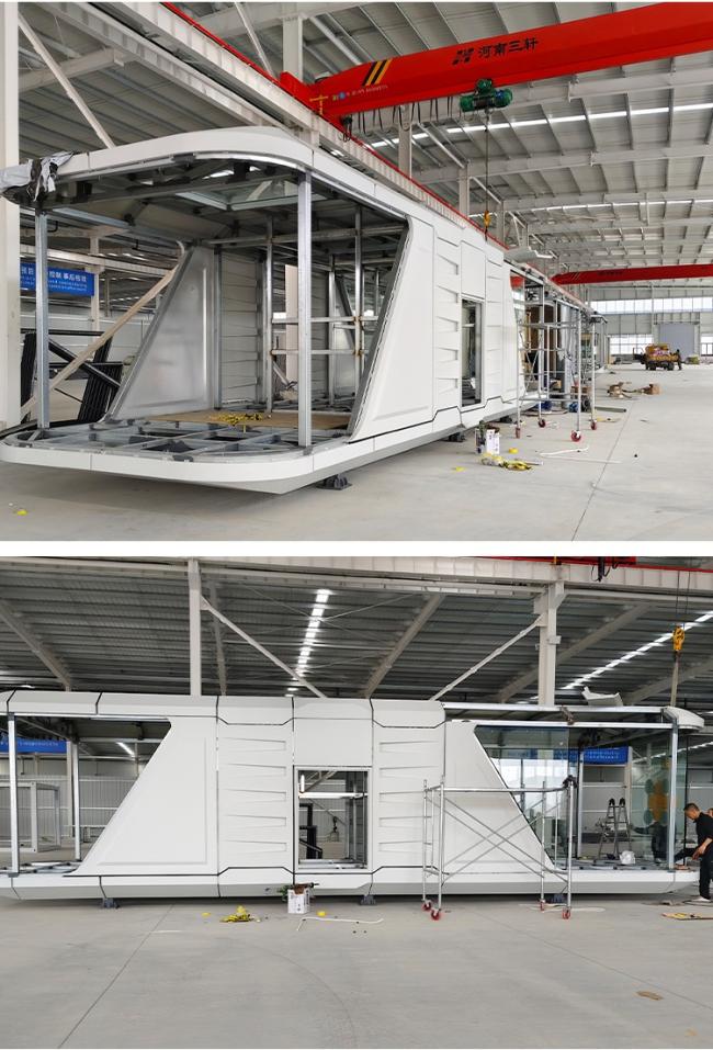 Russia Custom Luxury Capsule House Quick Install Modular Prefab Pod Home / Mobile Apple Cabin Factory