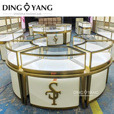 China Curved Hot-Bended Glass Corners Jewelry Display Showcase Modern Fashion Design for sale