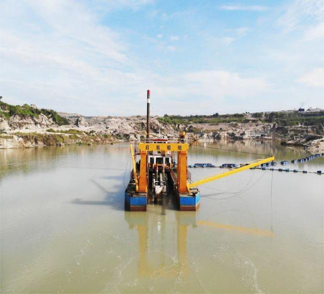 Diesel Engine Hydraulic 26 Inch River Sand Dredging Machinery