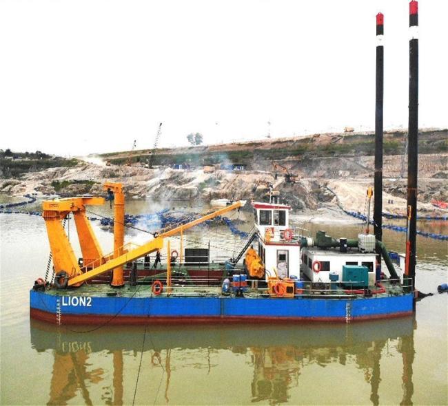 Full Hydraulic Pump 20 Inch Cutter Suction Dredger for Sale