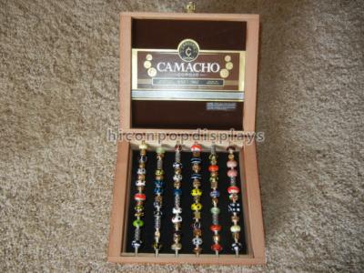 China Jewelry Store Merchandising Desktop Wooden Display Racks Custom Design With Wood Bars for sale