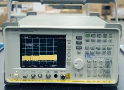 China Obstrua dentro o analisador de espectro 8563EC Rackmount, analisador de espectro portátil da micro-ondas à venda