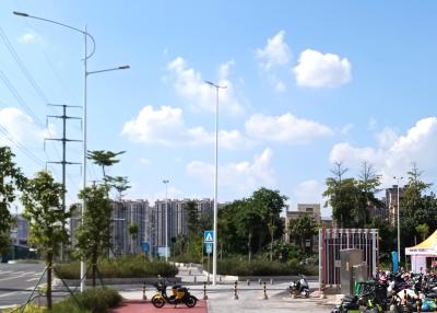 Китай Напудрите покрытую гальванизированную форму Q345B фонарного столба 12m z улицы продается