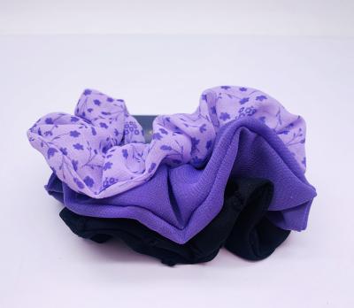 China Mujeres Accesorios para el cabello de tela portátil Scrap Scrunchie Color púrpura en venta