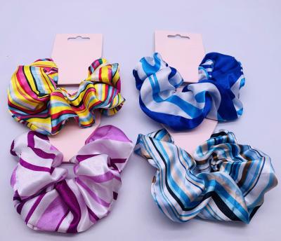 China Boho Silk Fabric Hair Accessories Scrunchies Multicolor For Outdoor for sale