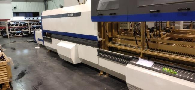 2022 Automatic Flat and Bend 4-19mm Tempered Glass Tempering Production Machine