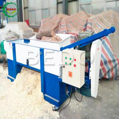China Máquina de afeitar árboles de madera de alta capacidad Máquina automática de afeitar árboles en venta