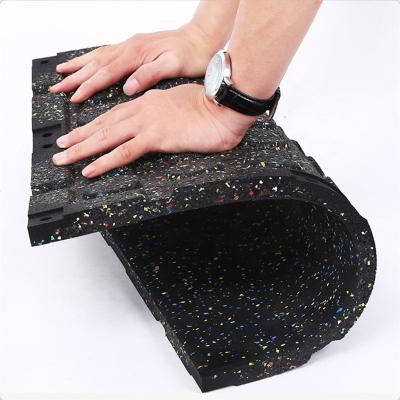 China 5mm-15mm Sports Recycled Interlocking Rubber Mat for Commercial Gym Floor Protection for sale