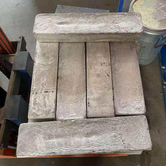 Pure Magnesium Ingots 99.95% Purity For Steelmaking And Foundries
