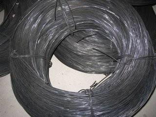 China Alambre negro Rod SAE 1006 1008 de acero suave 1010 (PAQUETE EN BOBINAS) diámetros 5.5m m 6m m 7.5m m en venta