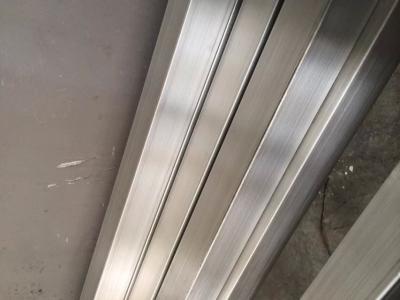 China EN 1.4372 1.4301 Bright Polished Stainless Steel Square Pipes Welded SS Tube for sale