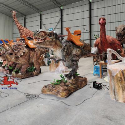 China Animatronic T Rex Dino Riders, dinossauro de parque de diversões personalizado à venda