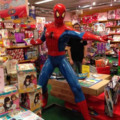 China Fiberglass Marvel Spider Man Statue Life Size Spiderman Statue for sale