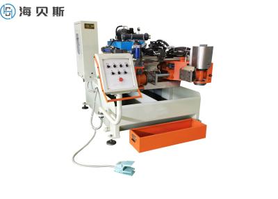 China Máquina de fundición por inyección continua vertical/horizontal de latón para piezas de fundición de latón en venta
