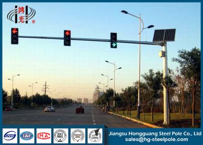 China Solar Panel Red Green Automated Traffic Light Pole Q345 For Pedestrian crossing for sale