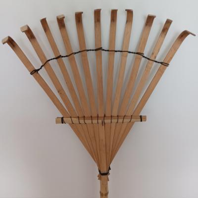 China 11 Tine 145cm Bamboo Rake Handmade Rustless Garden Rakes Harrow for sale