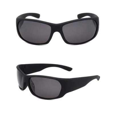 China Men Polarized Sport UV Blocking Sunglasses Classic Style Custom Logo for sale