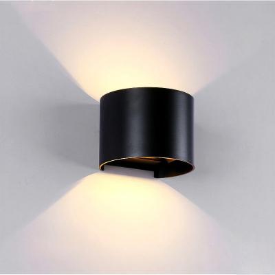 China Waterproof IP65 adjustable angle outside wall lights black & outdoor wall led light for sale