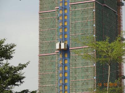 China Pulir con chorro de arena dos el elevador del emplazamiento de la obra de la cabina 250m en venta