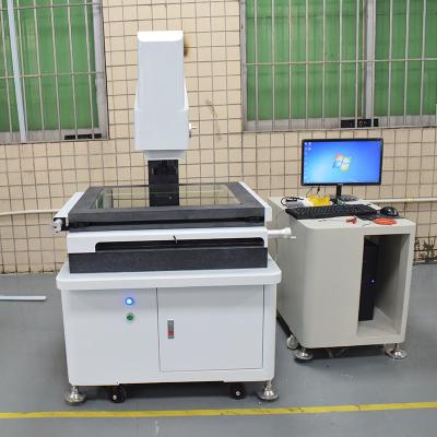 China 2D máquina de medição coordenada manual ótica para tamanhos de trituração das peças de metal do CNC à venda