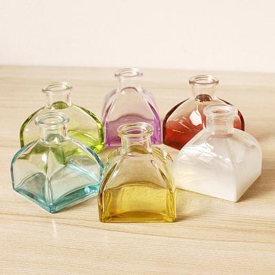 China Perfume Reed Diffuser Bottles Aroma Oil Container 50ml 100ml For Home Decoration for sale