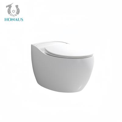 China Egg Shape Wall Hung Toilet Bowl Multi Colors Fashion Apartment Dual Flush for sale