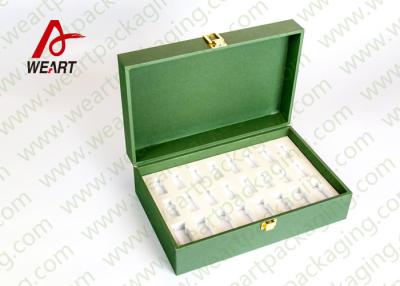 China Dentro y fuera de verde imprimió la caja de regalo de papel reciclada con diseño clásico de la tela en venta
