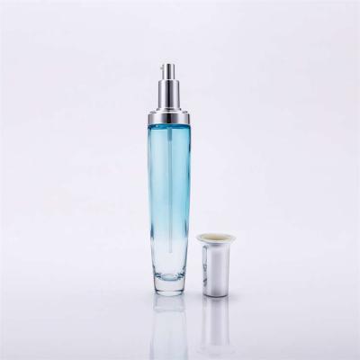 Chine La bouteille en verre cosmétique de gradient de couleur a placé ISO14001 multifonctionnel durable à vendre